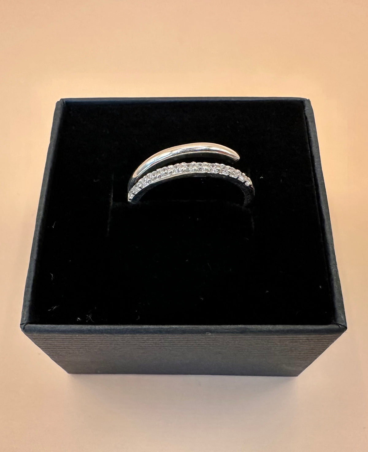 Offener Ring mit Zirkonia