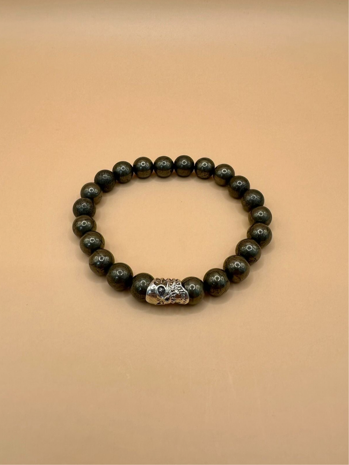 ARMBAND PYRIT (KATZENGOLD) MIT 925 SILBER TOTENKOPF (8mm)