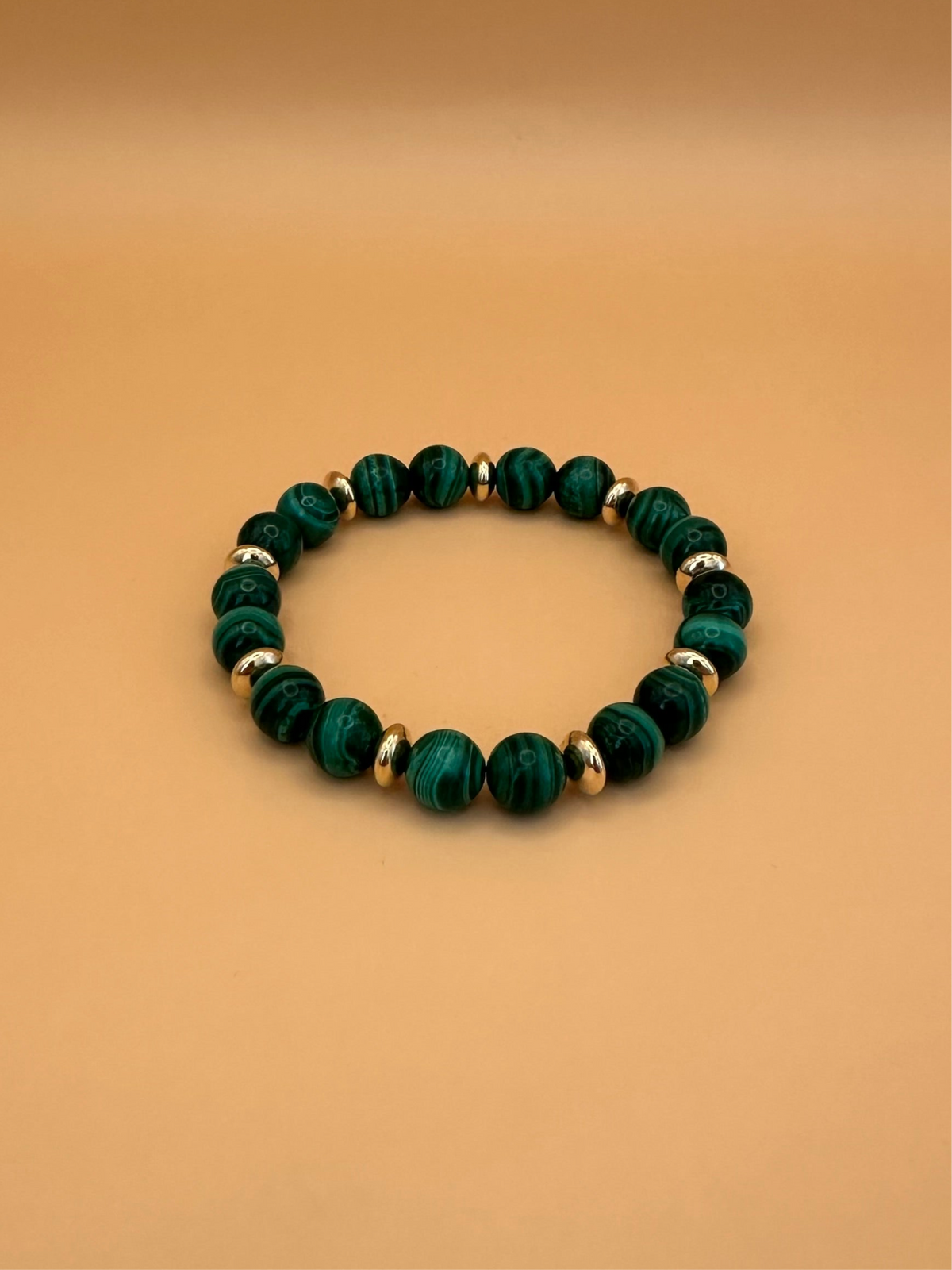 ARMBAND MALACHIT MIT 9kt. GOLD (8mm)